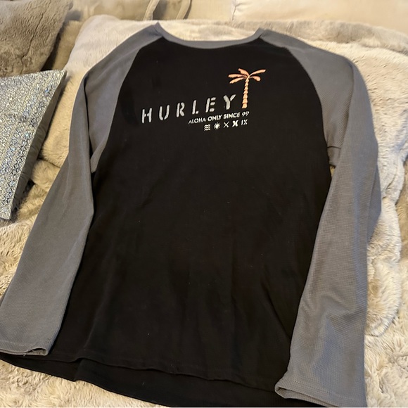 Nwot HURLEY LONG SLEEVE COTTON CREW NECK XL. - Picture 1 of 5